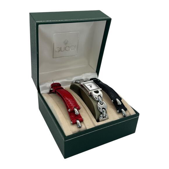 Gucci Vintage 1800L Watch - Picture 3 of 15